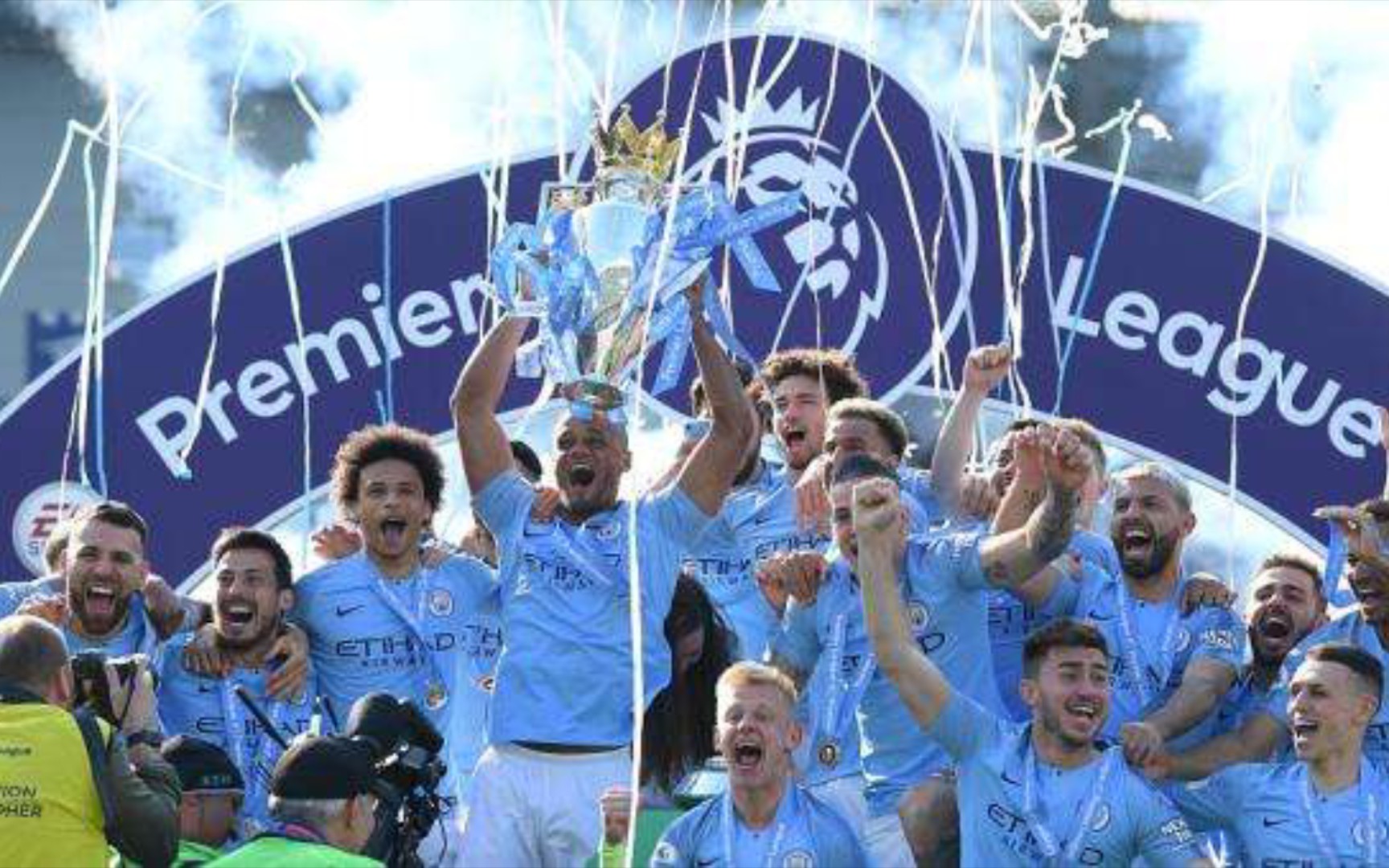 特斯拉和苹 特斯拉和苹